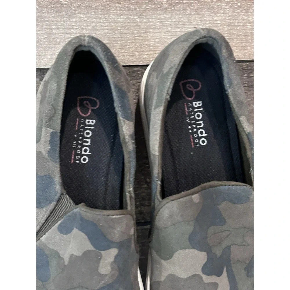 Blondo Slip-On‎ Waterproof Sneaker with Camouflage Design, 7.5